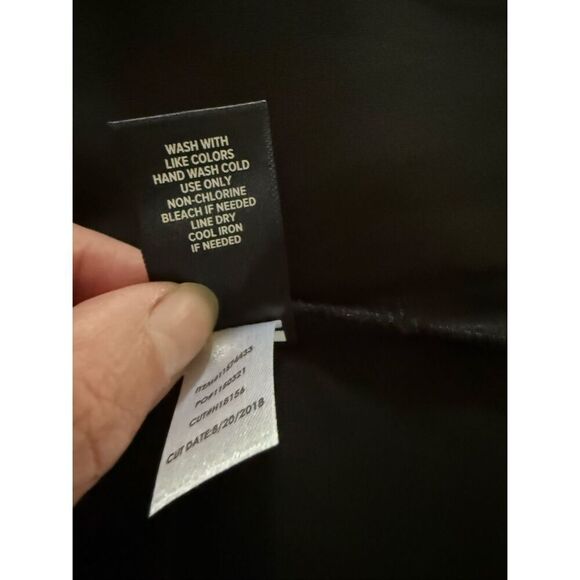 NWT Torrid Black And Gold Foil Print Goddess Tank Flowy Sleeveless 5X - Picture 9 of 9